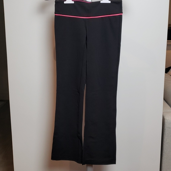 TNA Flare pants